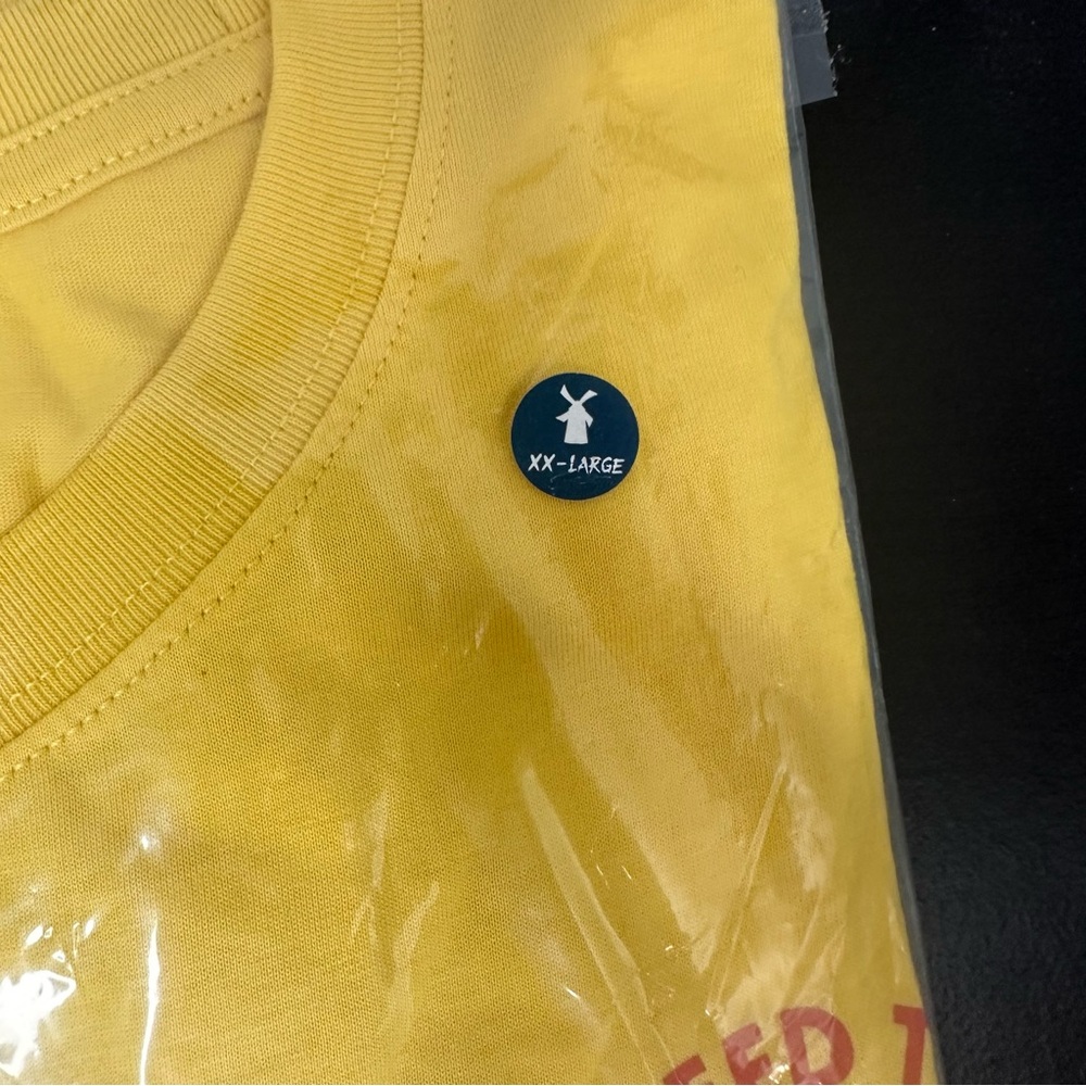 Dutch Bros NWT BRAND NEW IN PACKAGE Yellow "Guaranteed To…"
LARGE+XXL RARE 2X - Picture 7 of 10